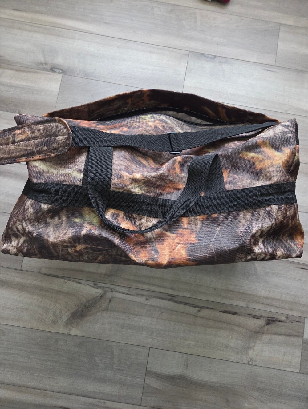 Gates Camo TEK Camouflage Duffel Bag